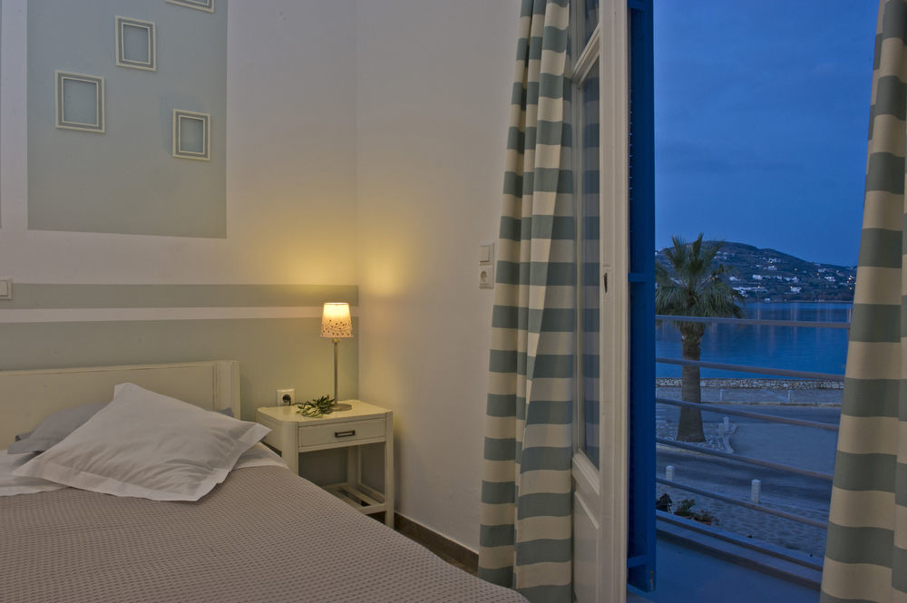 Hotel Oasis Páros Dış mekan fotoğraf