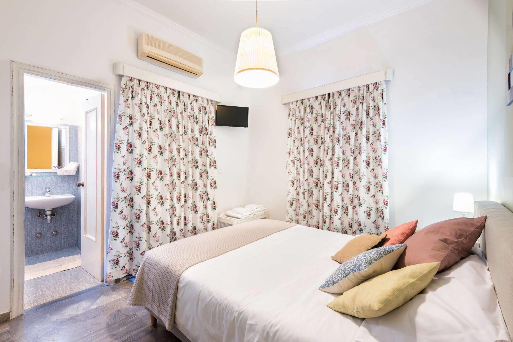 Hotel Oasis Páros Dış mekan fotoğraf